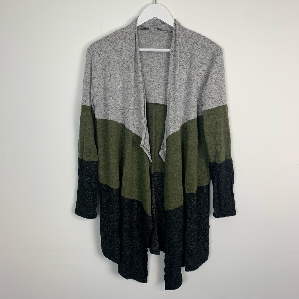 Grateful Hearts Cardigan Sweater Small